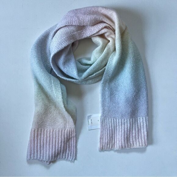 Splendid NWT Wool Blend Eloise Scarf - Picture 2 of 10